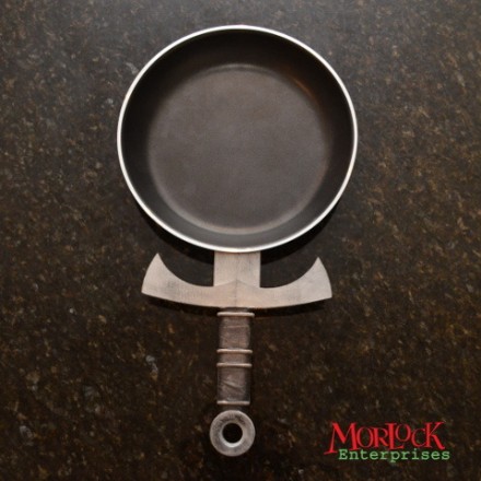That's one frying pan any LARPer would be proud to take to his next meet